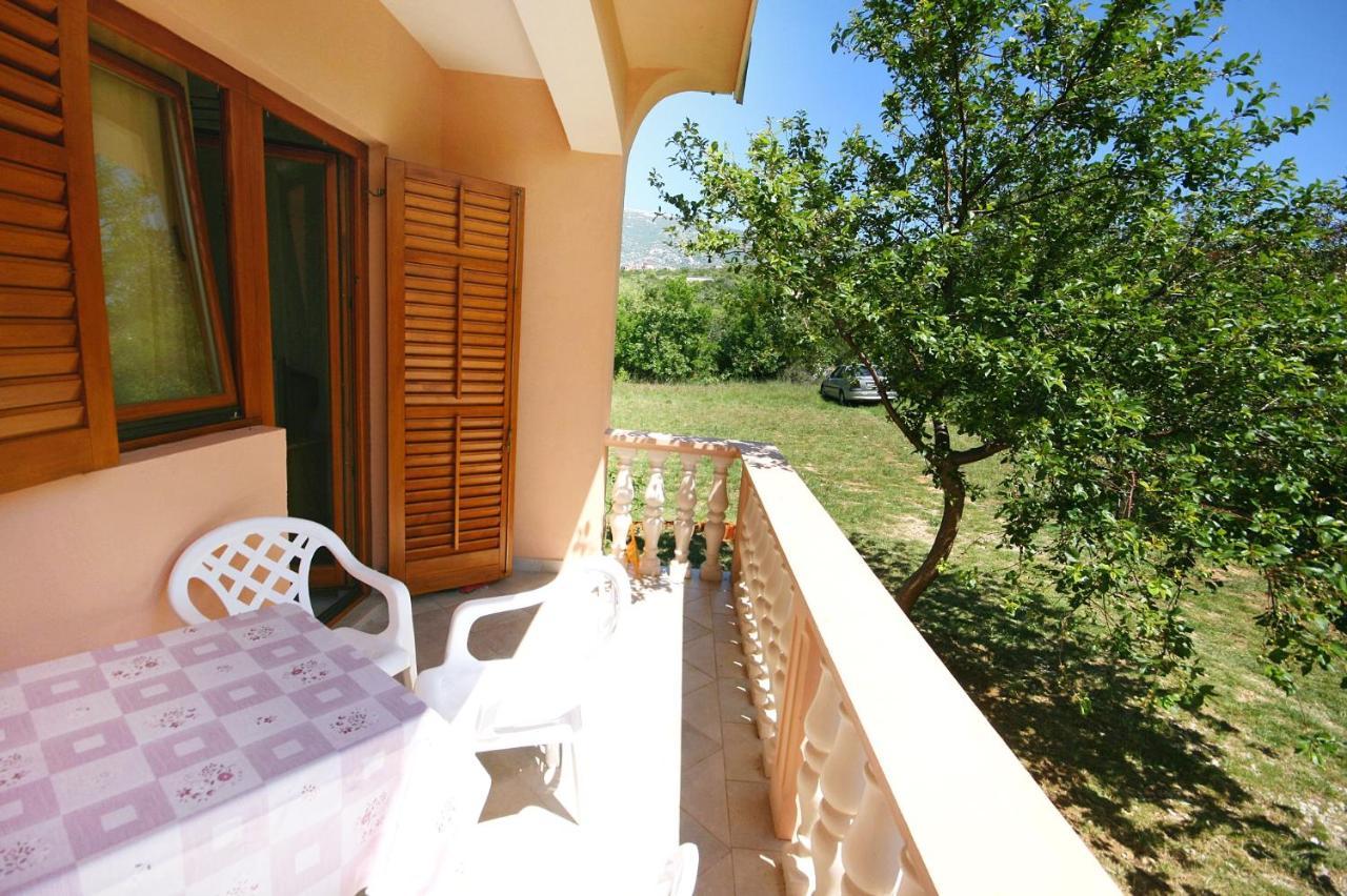 Apartments With A Parking Space Rovanjska, Paklenica - 6209 Ngoại thất bức ảnh